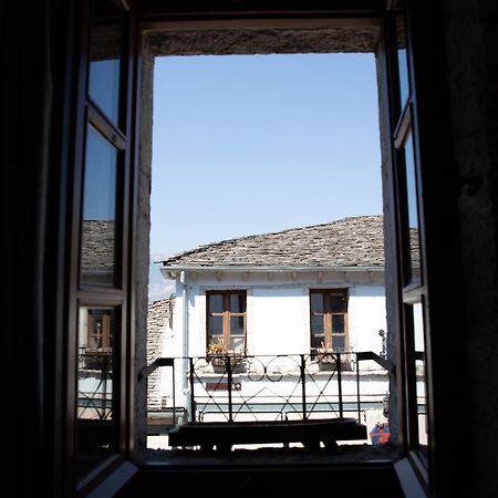 Furra Hotel Gjirokastër Esterno foto
